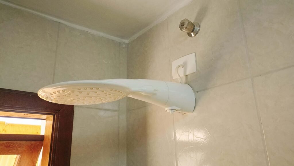 Instalaao-de-chuveiro-scaled.jpg